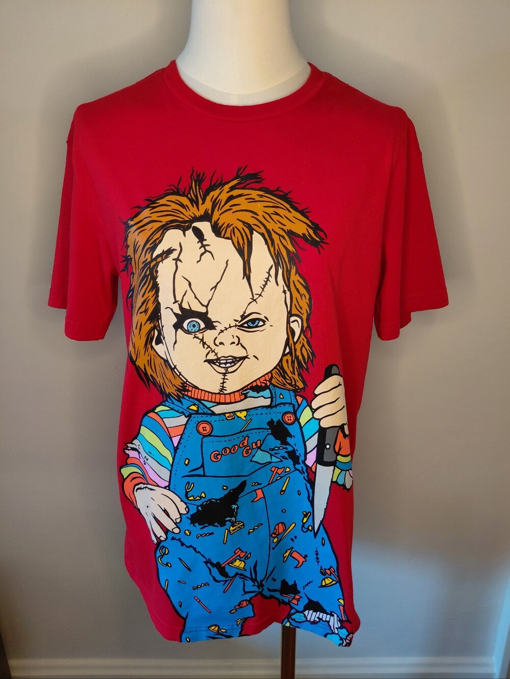 Hybrid Unisex Chucky T-shirt. Size M. Gently Loved.